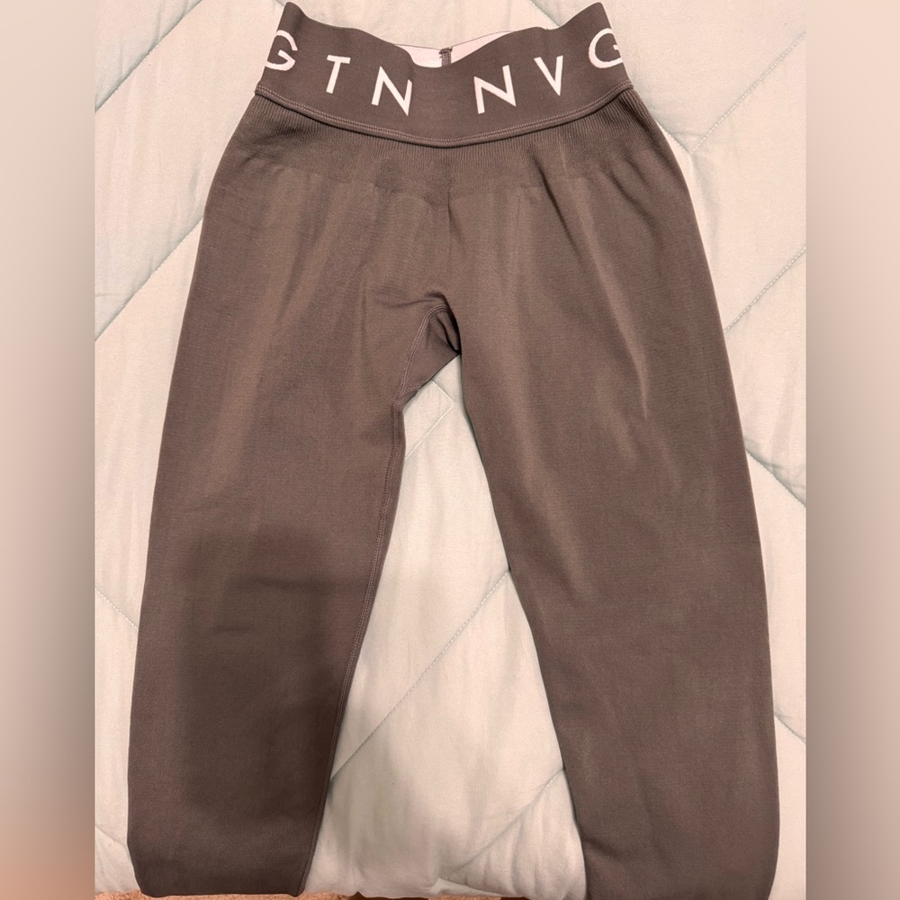 NVGTN Leggings